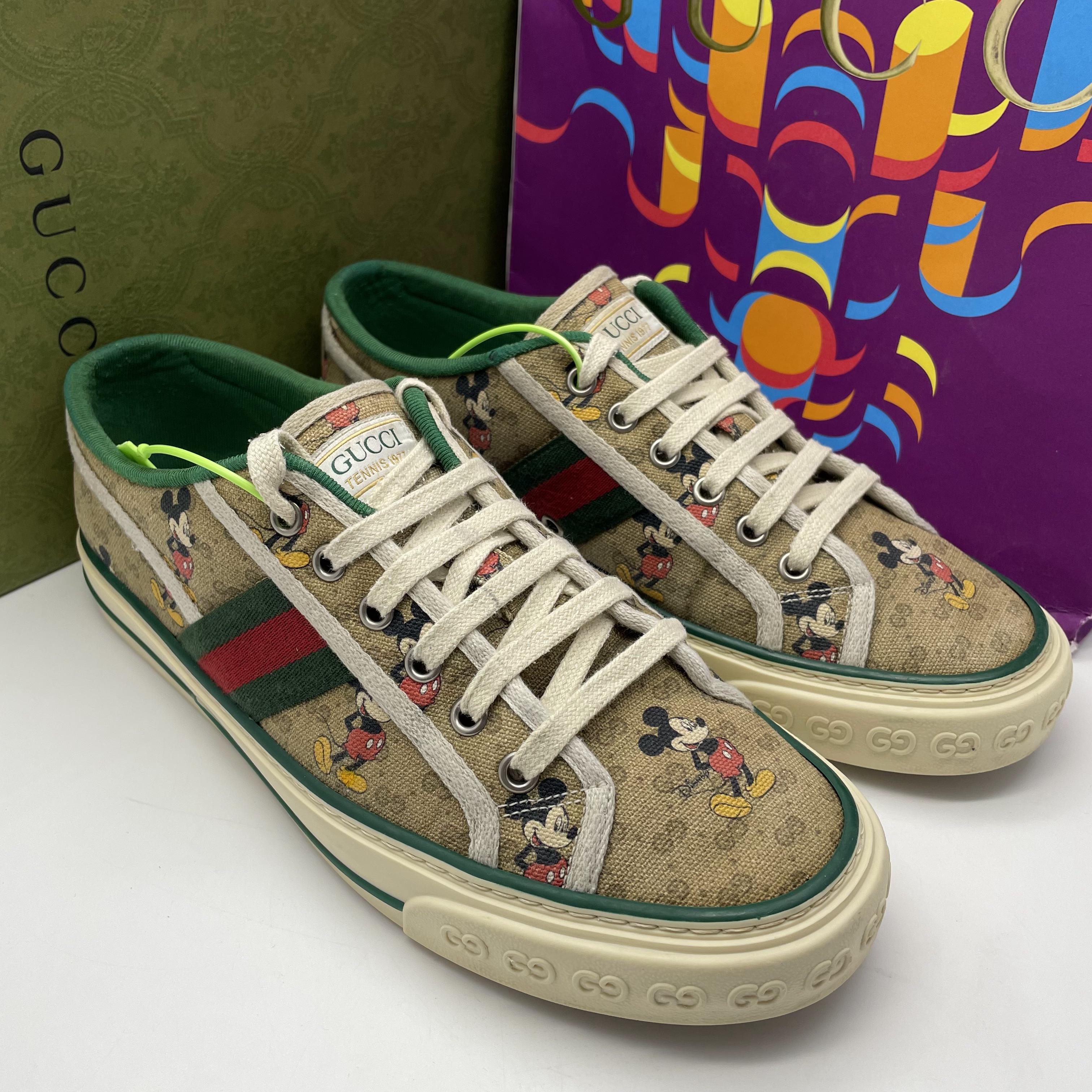 95新 GUCCI/古驰 /40欧码/二手男士卡其卡通印花休闲时尚1977板鞋