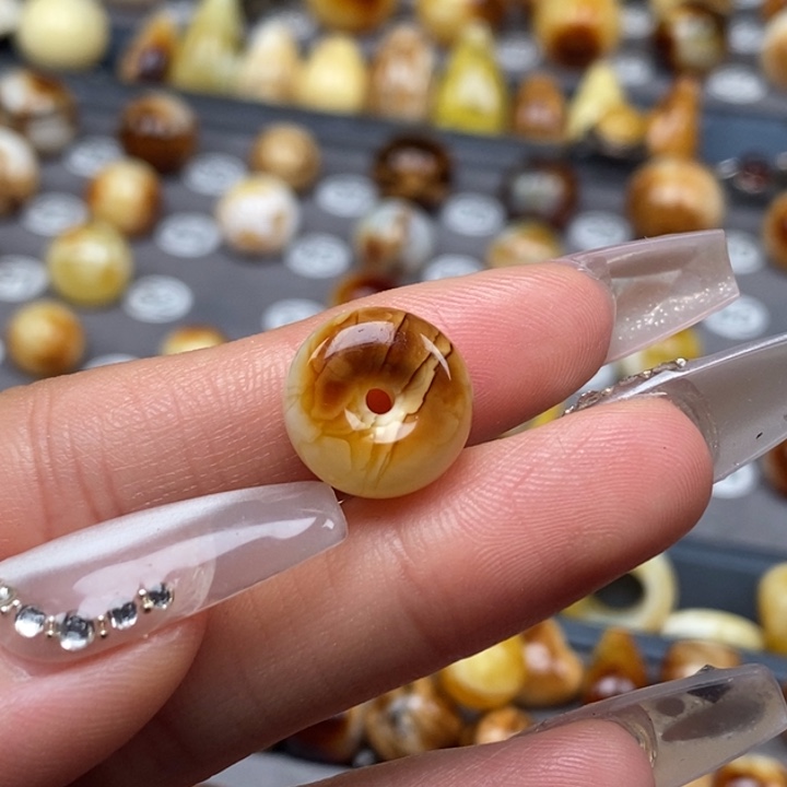 琥珀未镶嵌耳饰甜甜圈