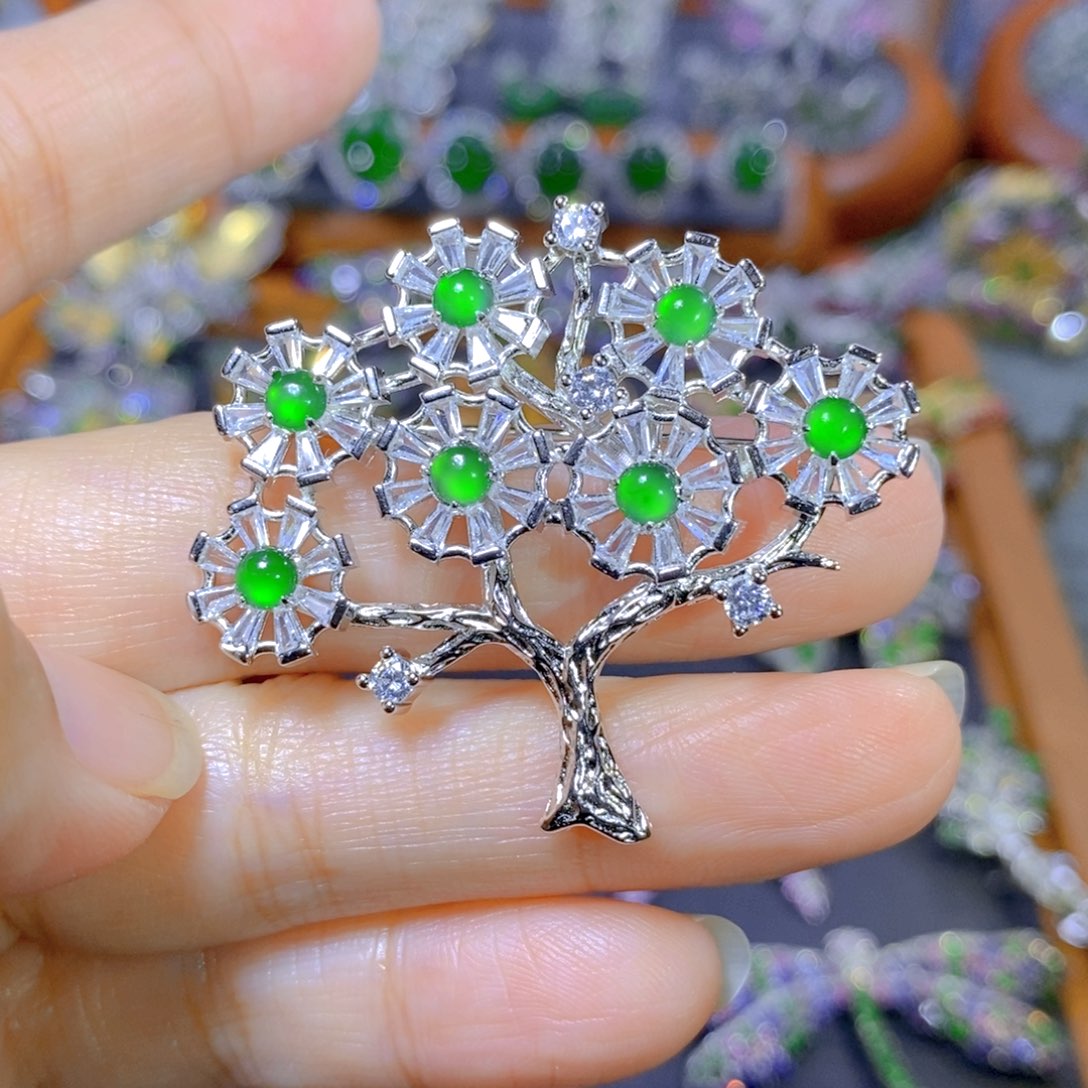 翡翠颈饰合金天然翡翠