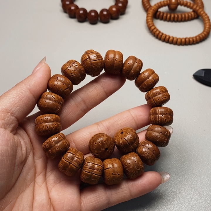 桃核手串汉堡16花皮色差开脐开裂15颗