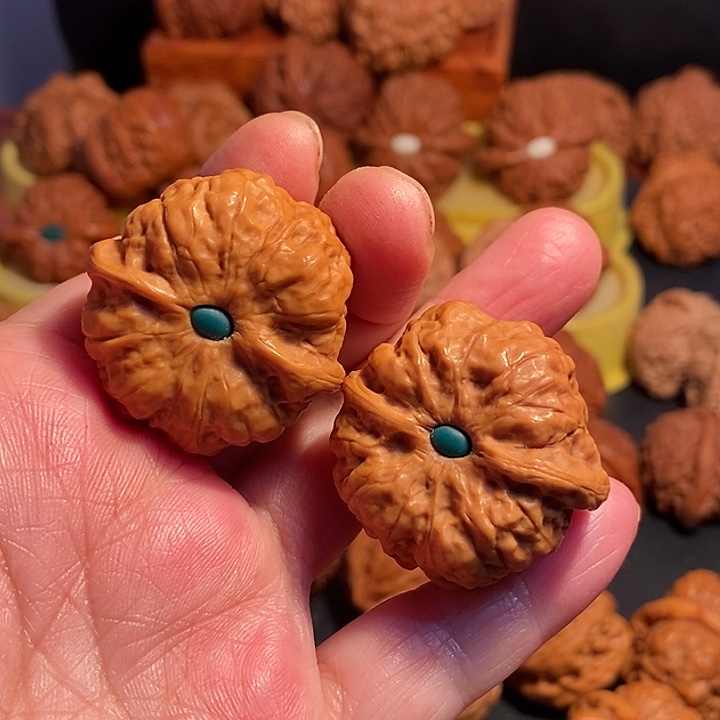 核桃蛤蟆头小手捻