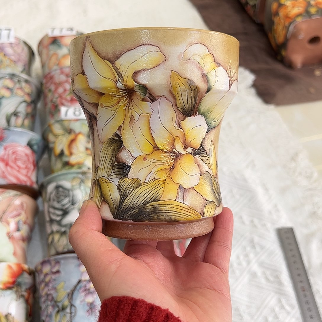 景德镇炫彩手绘口10.5高12.5