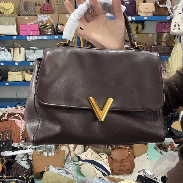 猪剖层皮革是**呀健健康康平平安安