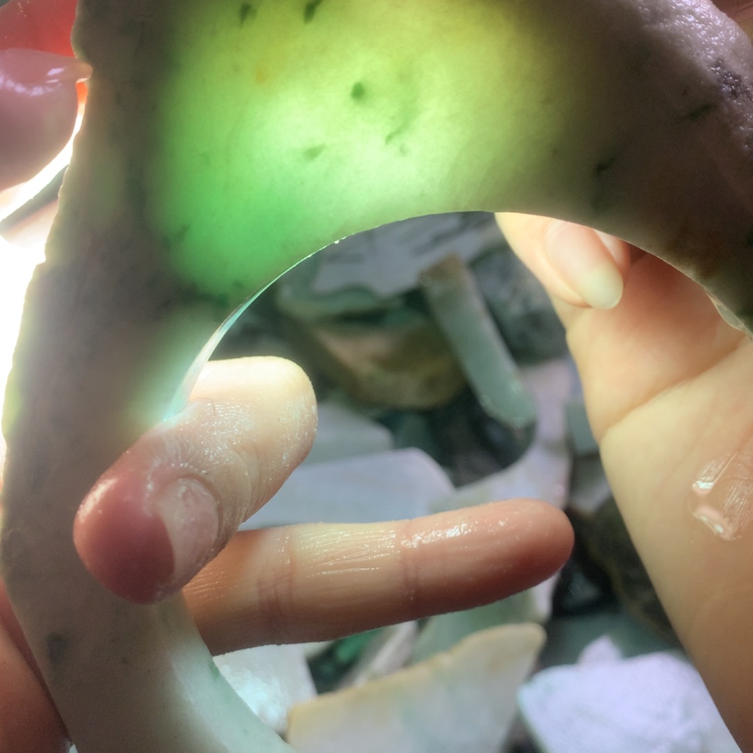 翡翠颈饰未镶嵌缅甸翡翠