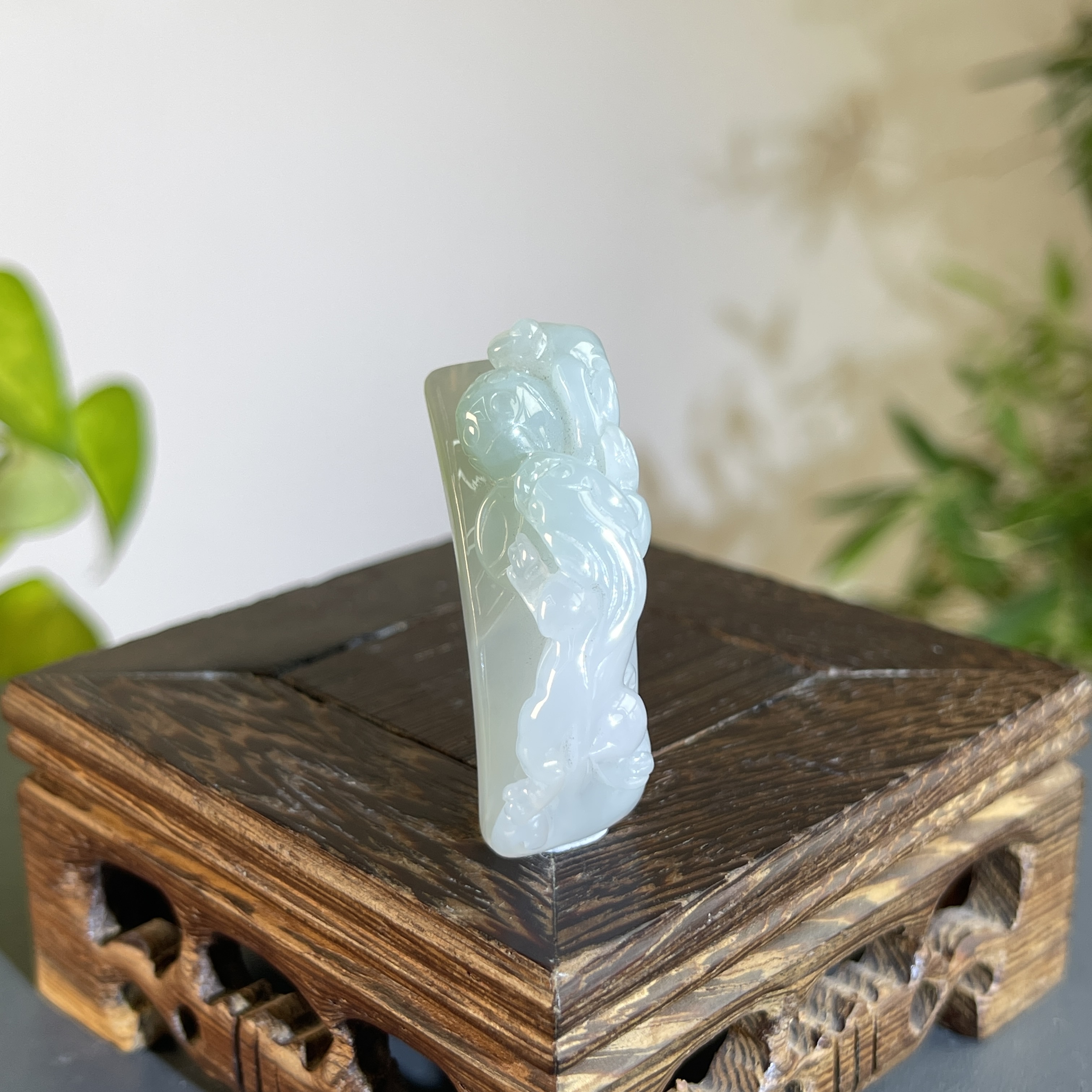 JTW17-26  天然缅甸A货翡翠 貔貅手牌