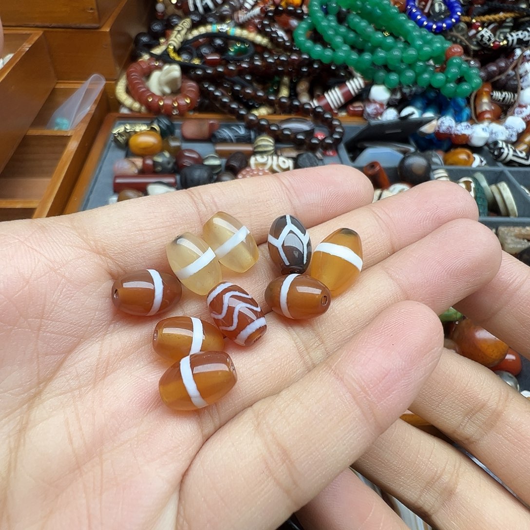 玛瑙/玉髓未镶嵌珠宝半成品