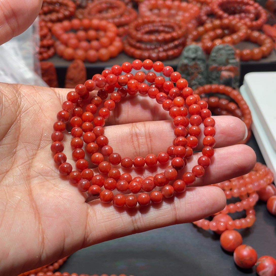 南红玛瑙手链未镶嵌