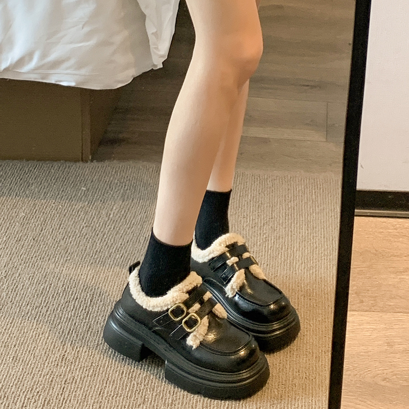 贾不假厚底乐福鞋女鞋2025冬季新款百搭小皮鞋英伦风加绒粗跟单鞋