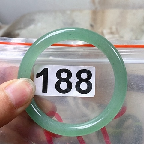 石英质玉手镯未镶嵌5253