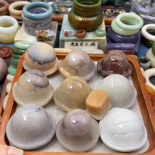 石英质玉合金手饰