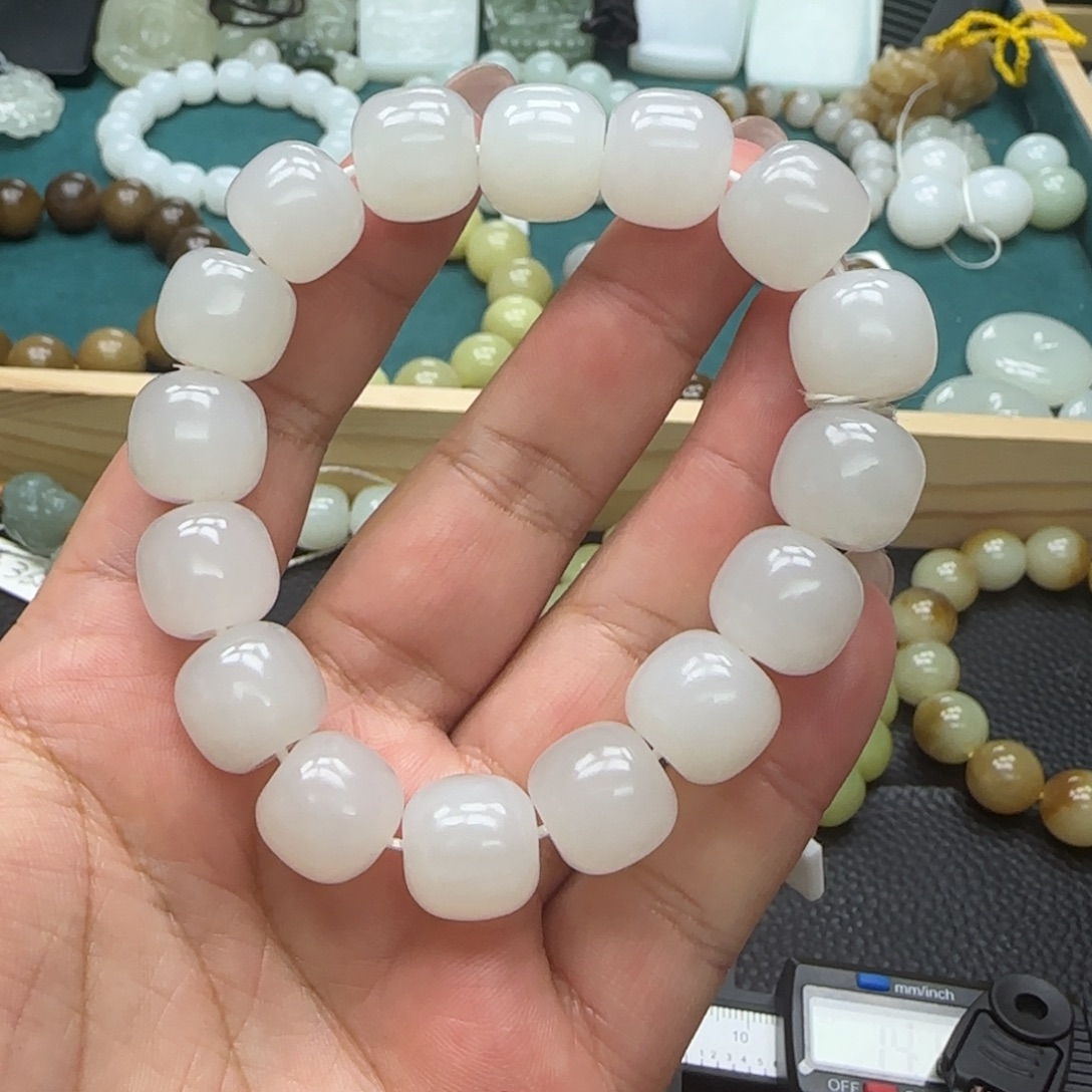 和田玉未镶嵌手链14