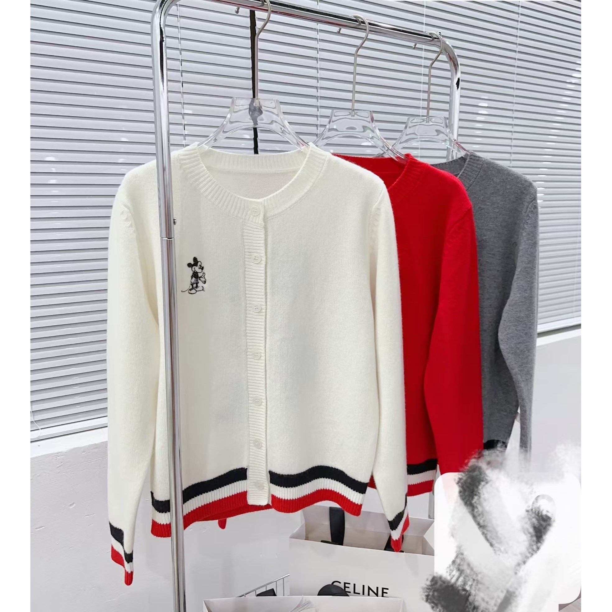 JL 【米老鼠刺绣圆领开衫】2025新款圆领针织衫减龄上衣外套-Y