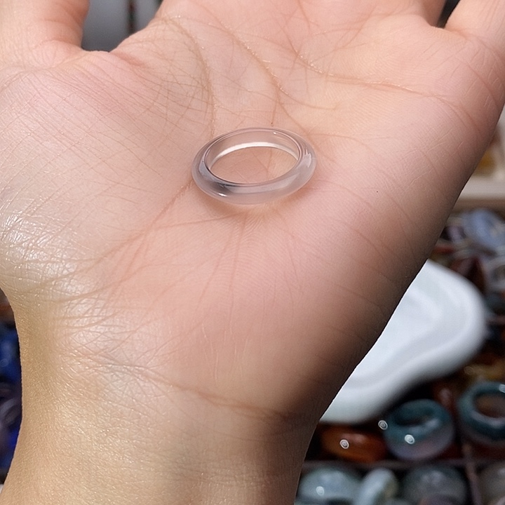 熬***军玛瑙/玉髓未镶嵌戒指B81不退换港9