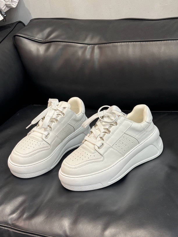 （欧货）白胖子真皮小白鞋跟高5cm