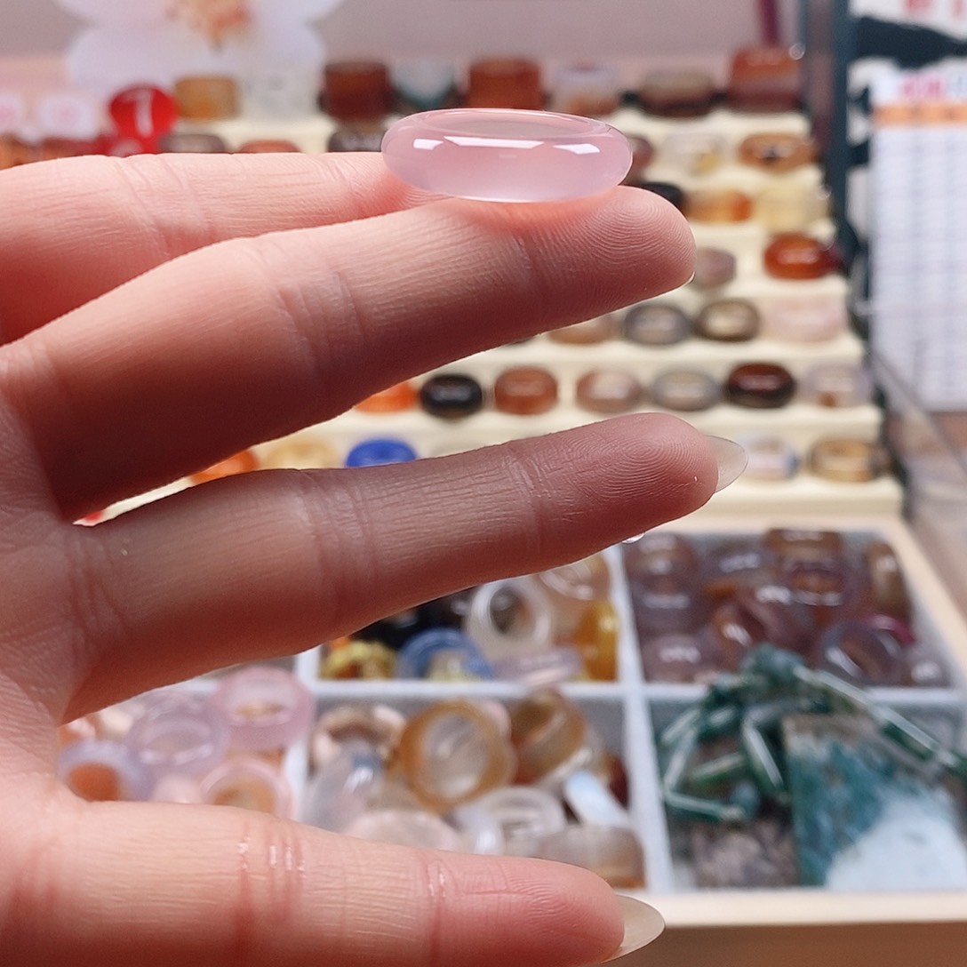 玛瑙/玉髓戒指未镶嵌薇**?