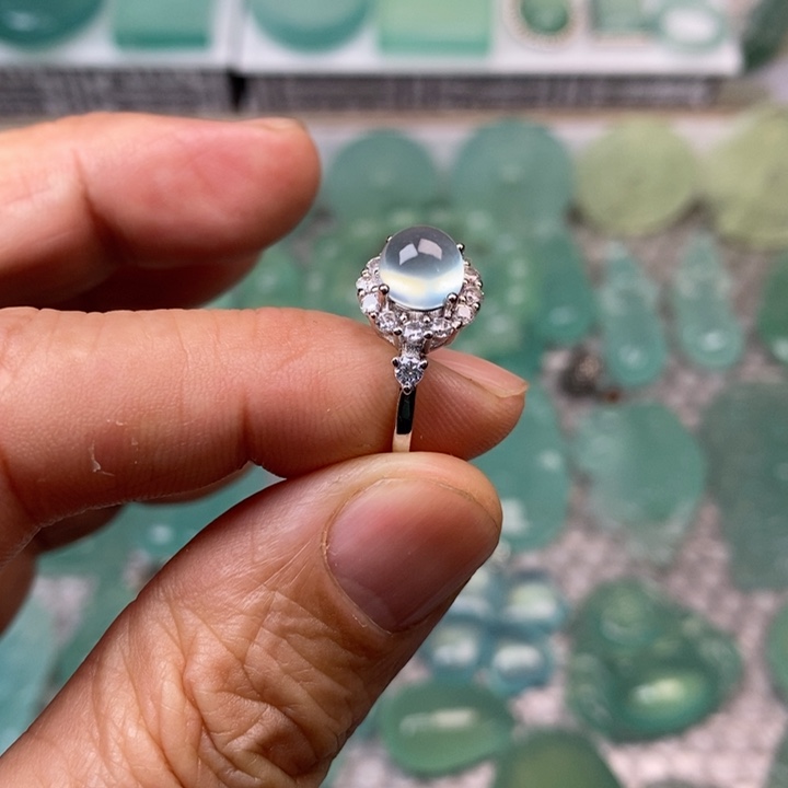 蛇纹石玉戒指未镶嵌