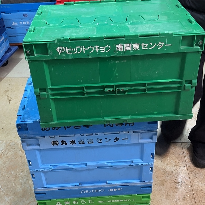 林***森厚款家用五金工具箱一个带盖