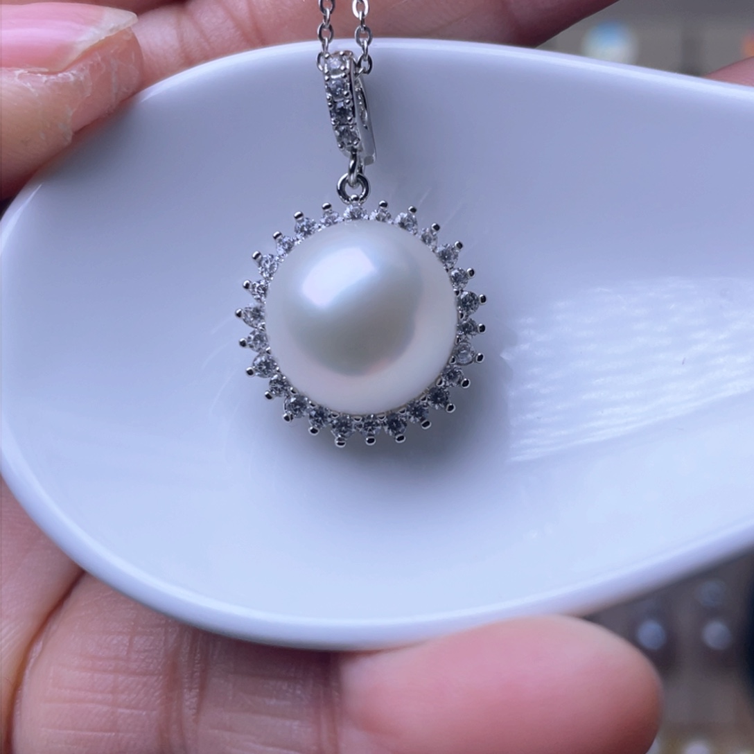 淡水珍珠吊坠未镶嵌