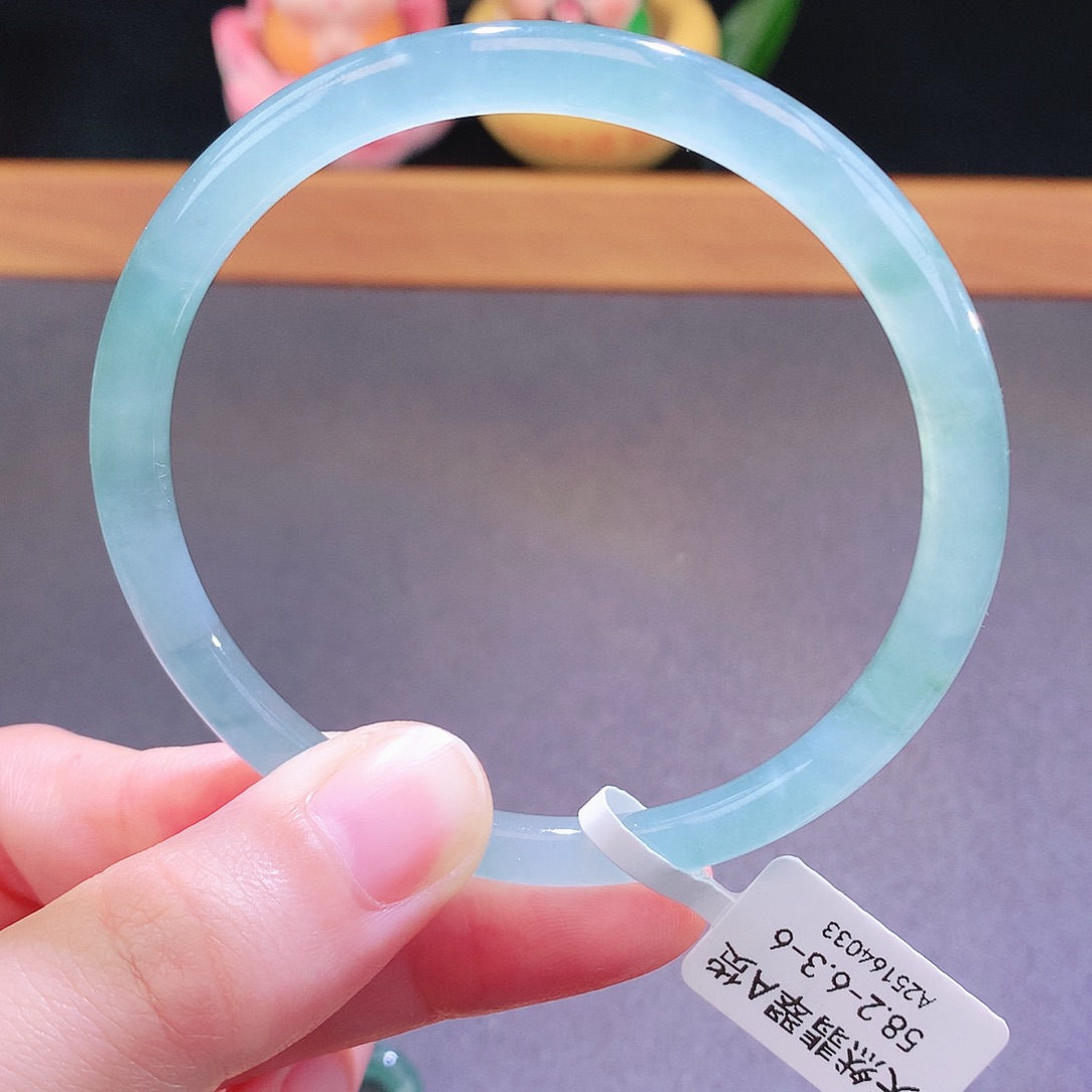 翡翠未镶嵌手镯天然翡翠