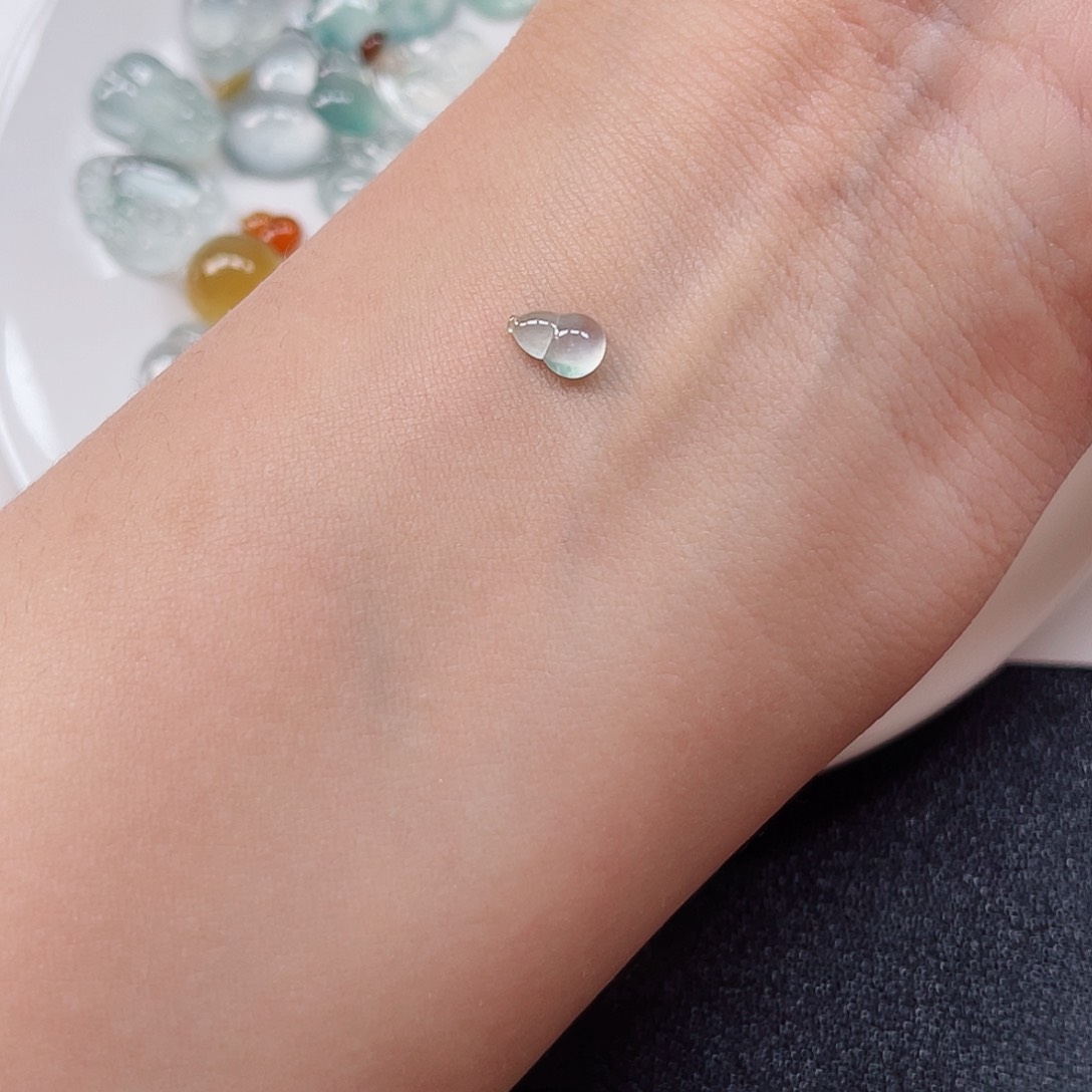 翡翠裸石纯天然A货缅甸翡翠