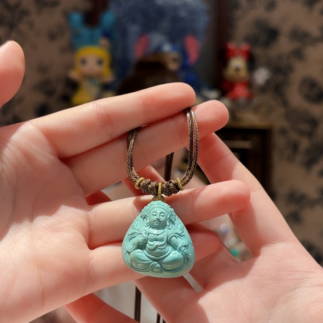 未镶嵌绿松石颈饰