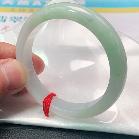 翡翠手镯未镶嵌0376号