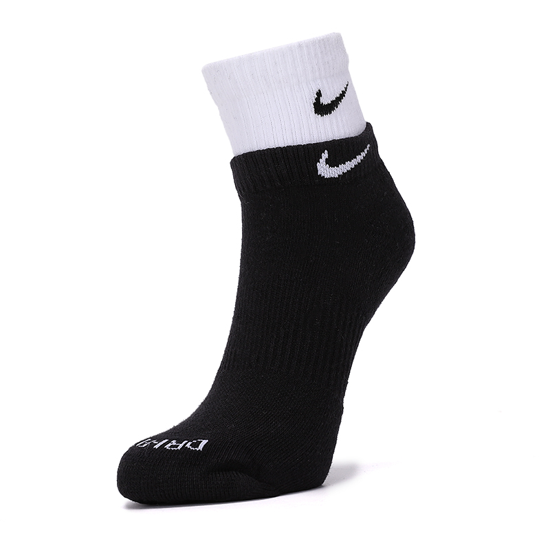 耐克袜子男女袜2024新款黑白拼接跑步训练中筒袜休闲运动袜DH4058