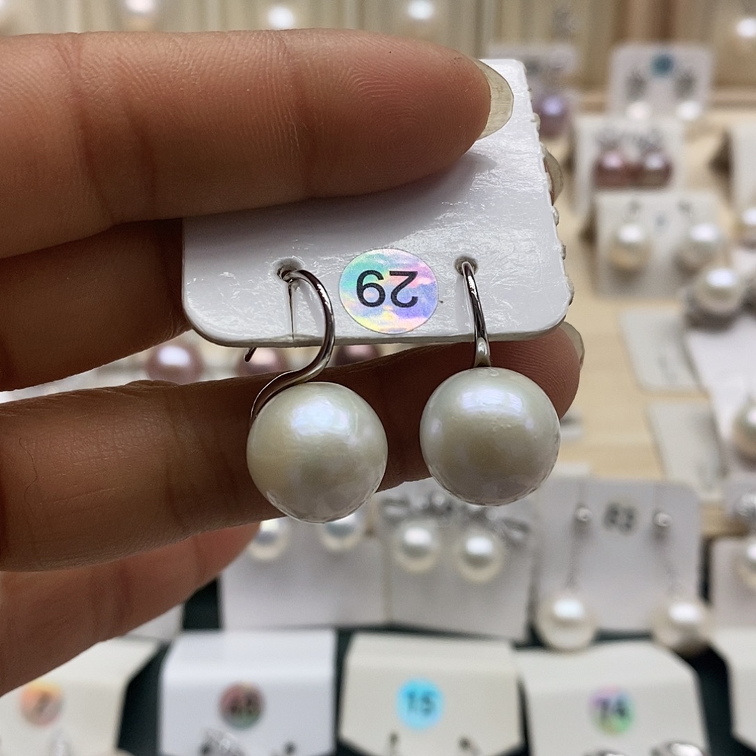 回***忆银S925镶嵌淡水珍珠颈饰