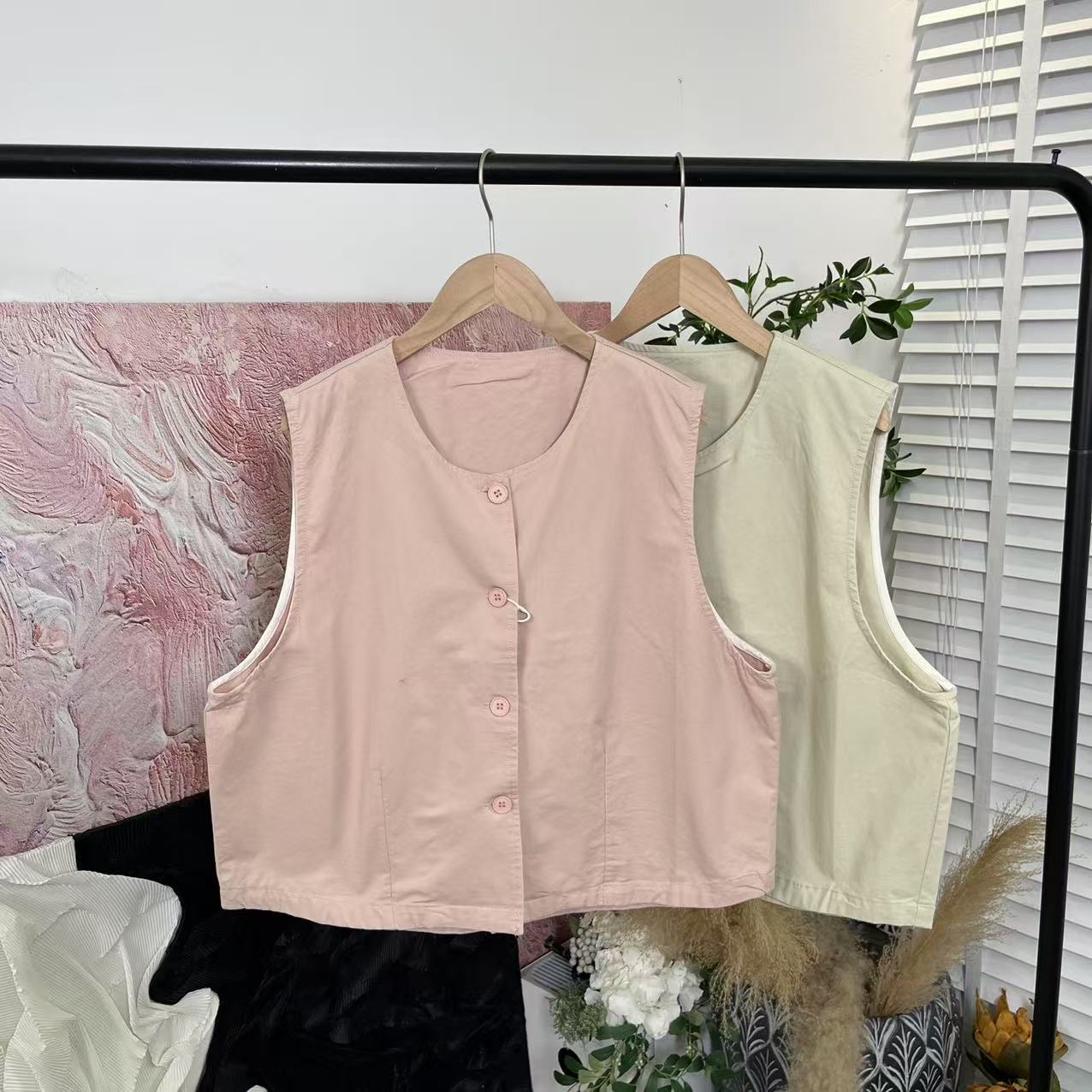 日系百搭新款「单排扣文艺」水洗棉马夹女E5021