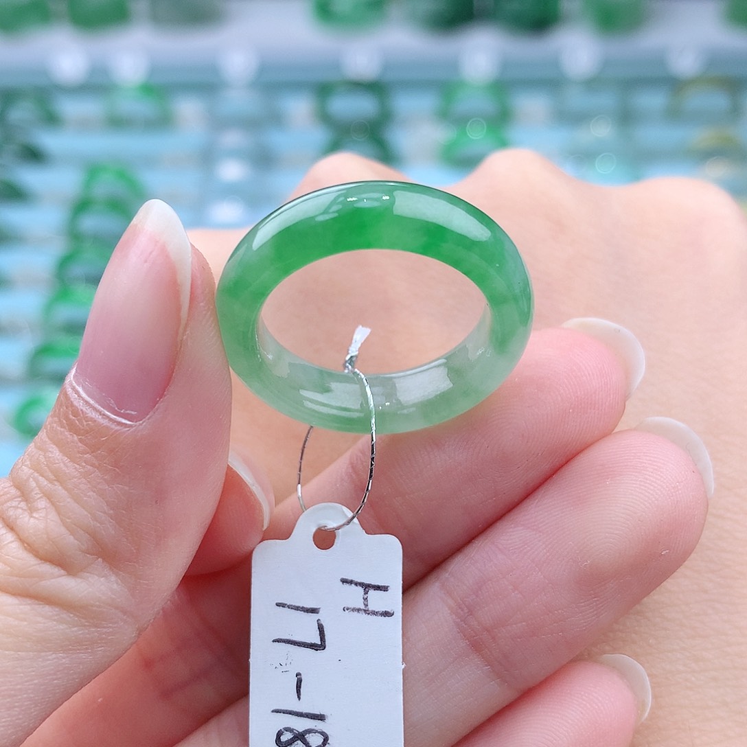 翡翠戒指未镶嵌缅甸翡翠A货