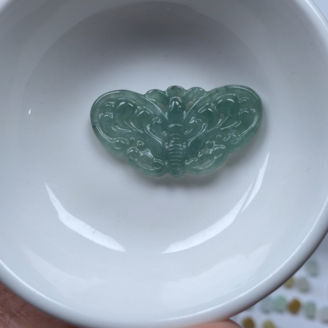 翡翠颈饰未镶嵌67777777