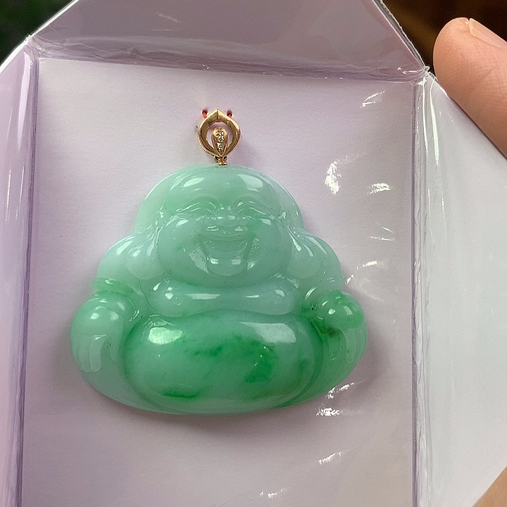 翡翠18K金镶嵌颈饰翡翠首饰