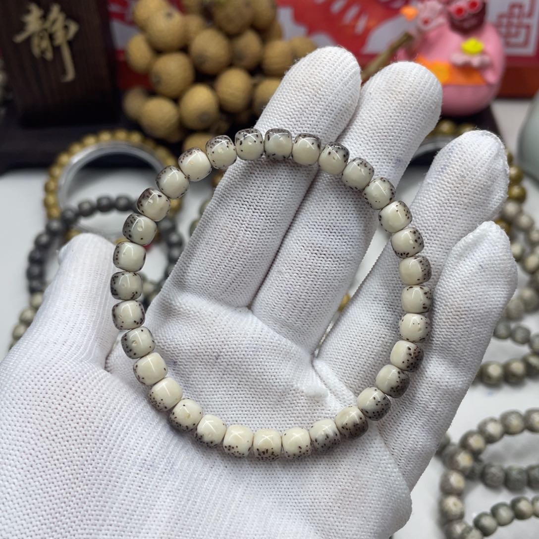 星月菩提手串7mm灰冰大留白