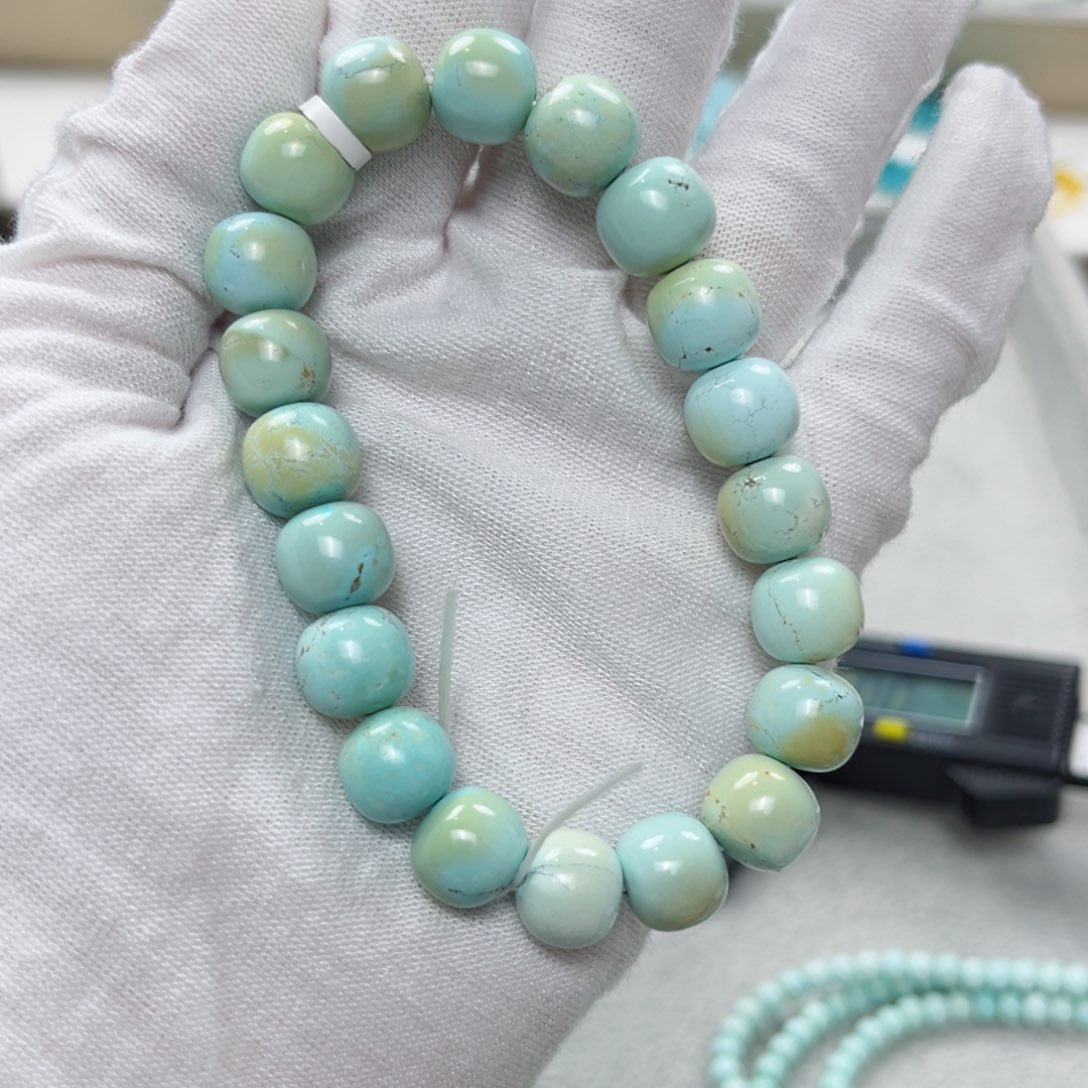 绿松石绿松石未镶嵌