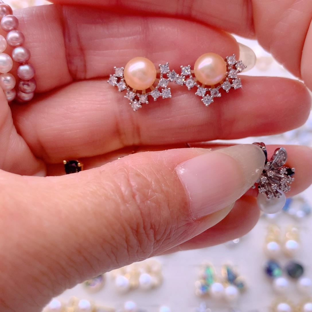 淡水珍珠合金耳饰