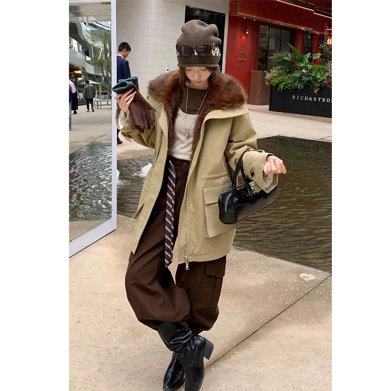 阿球【毛领羽绒】复古工装风宽松拼接掐腰抽绳羽绒服休闲显瘦韩版