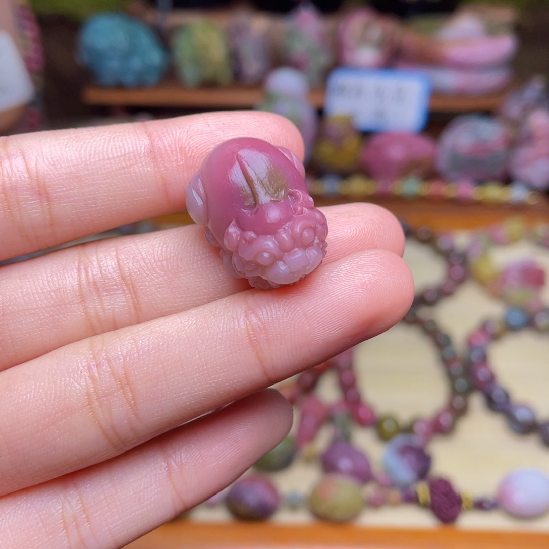 玛瑙/玉髓珠宝半成品未镶嵌云**步盐源玛瑙貔貅