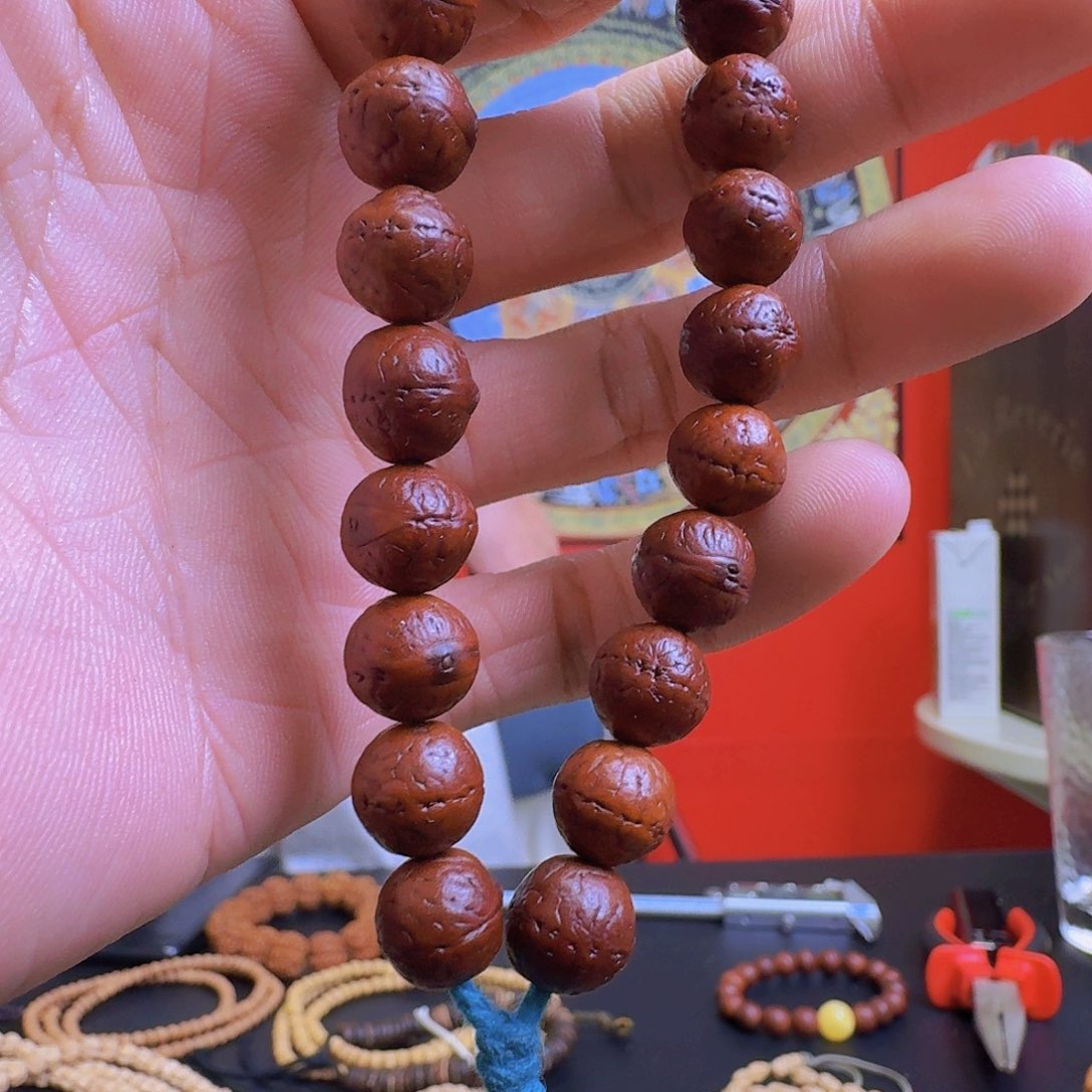 柏香籽/百香籽手串?****托