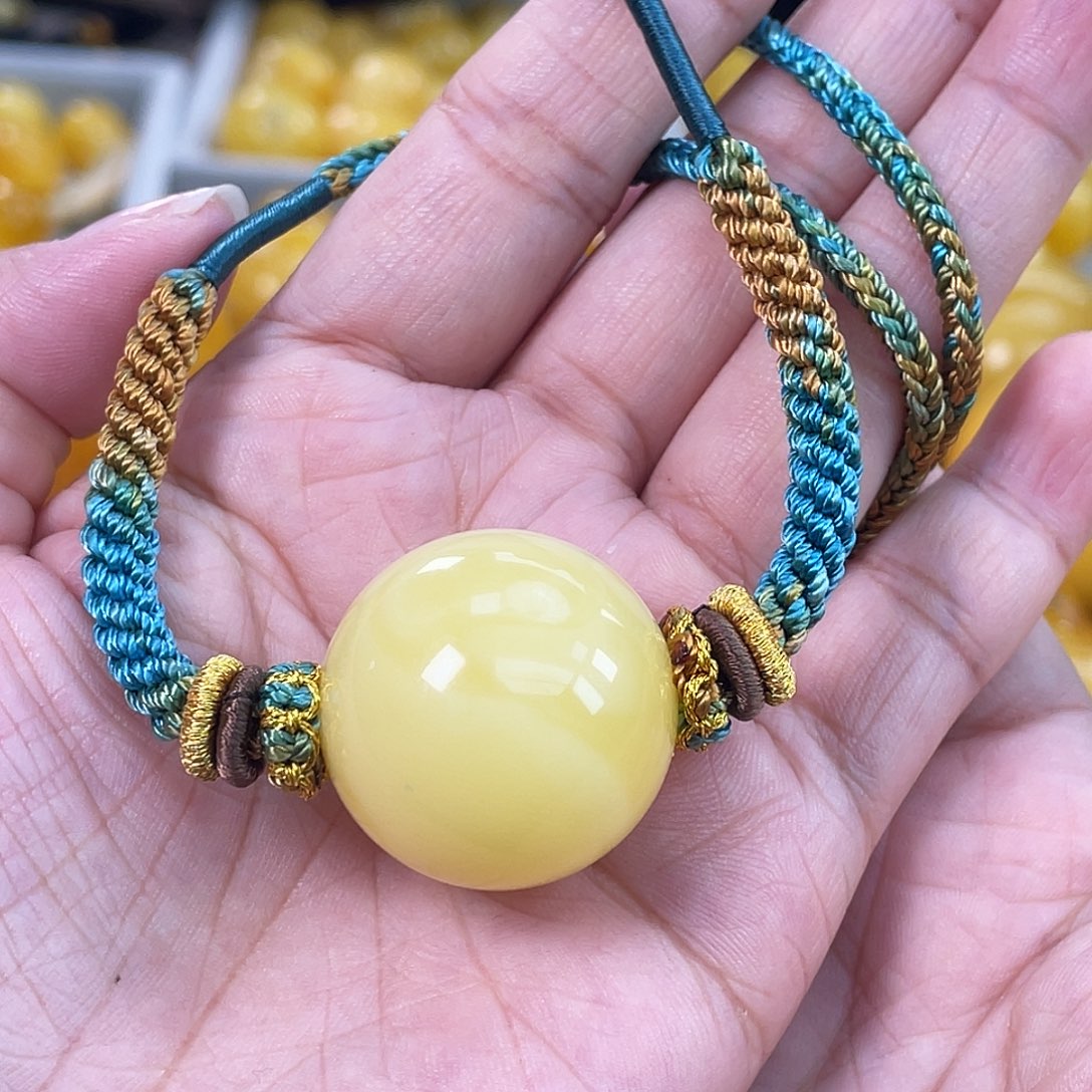 琥珀未镶嵌珠宝奇石h21