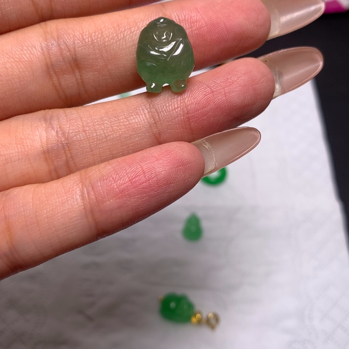 翡翠未镶嵌颈饰无镶嵌10