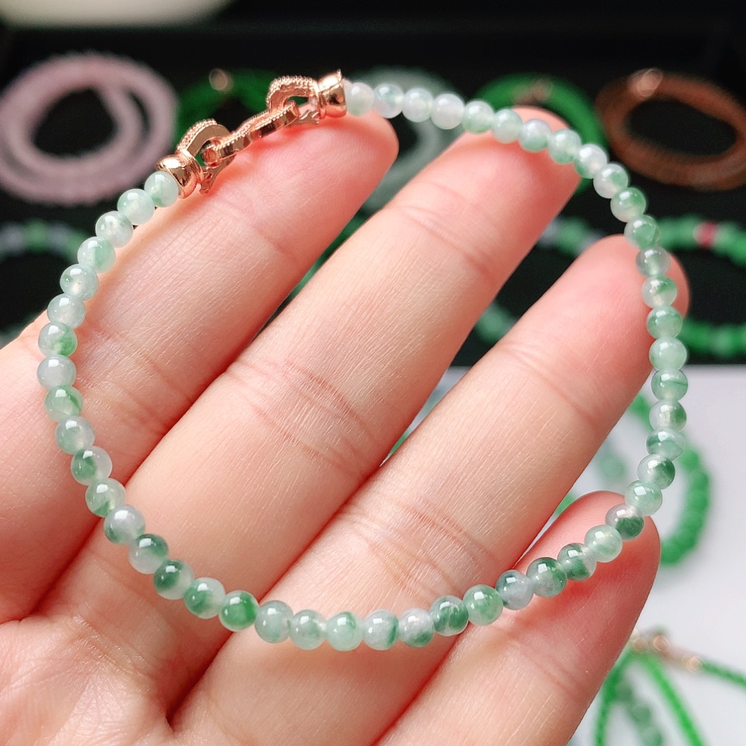 未镶嵌手链翡翠翡翠