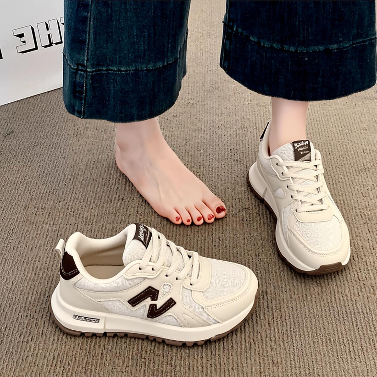 老爹鞋女款秋季2025新款时尚百搭休闲运动鞋女款轻便厚底增高女鞋