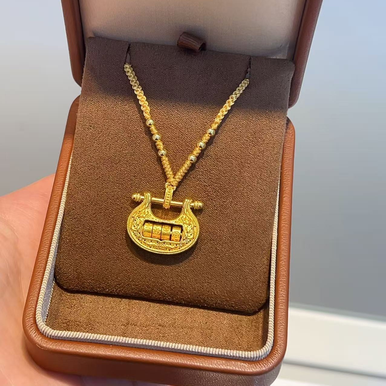 吊坠足银 足银999算盘锁项链