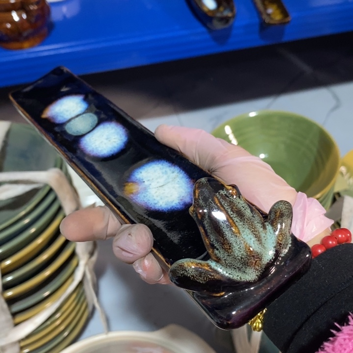 瓷片七厂窑变青蛙香插长度26.5厘米