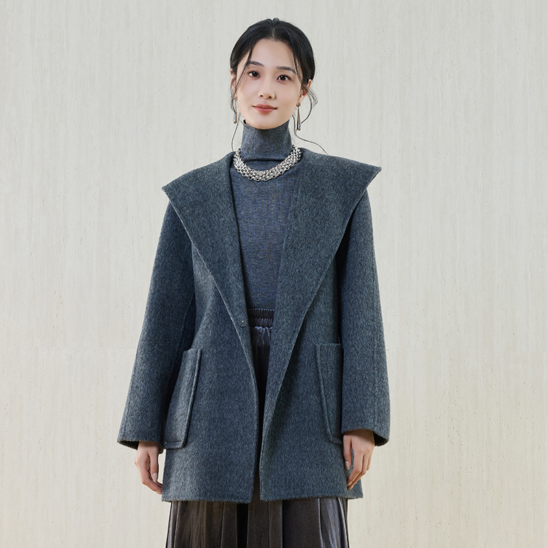 佳人苑外套冬季新款J444131