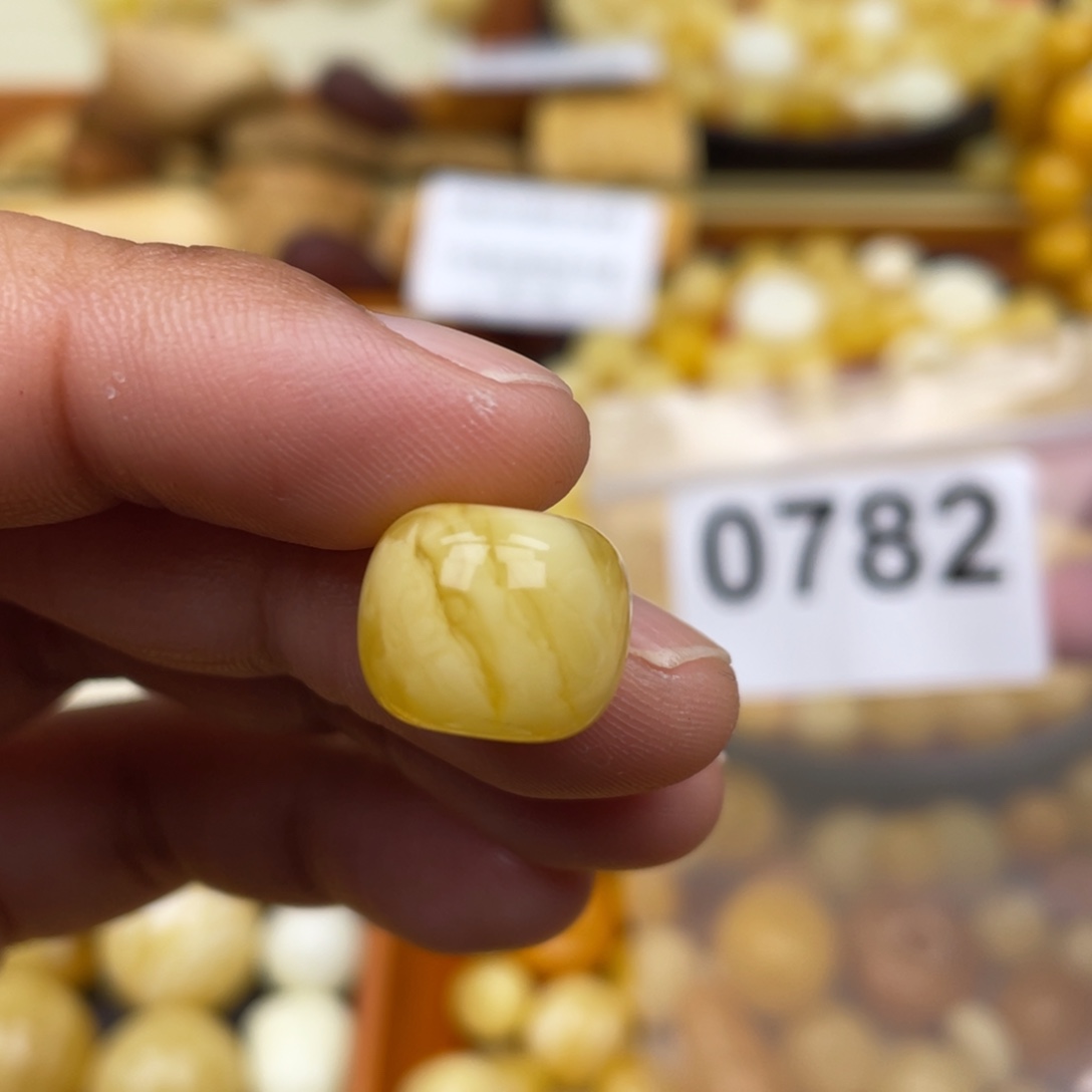 琥珀珠宝奇石未镶嵌14