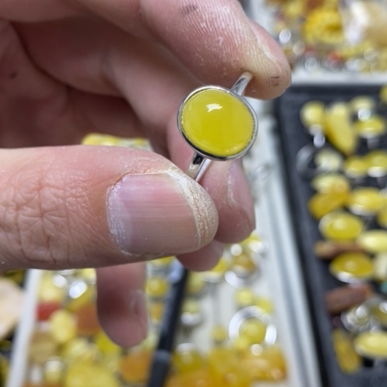 蜜蜡裸石银S925镶嵌戒指