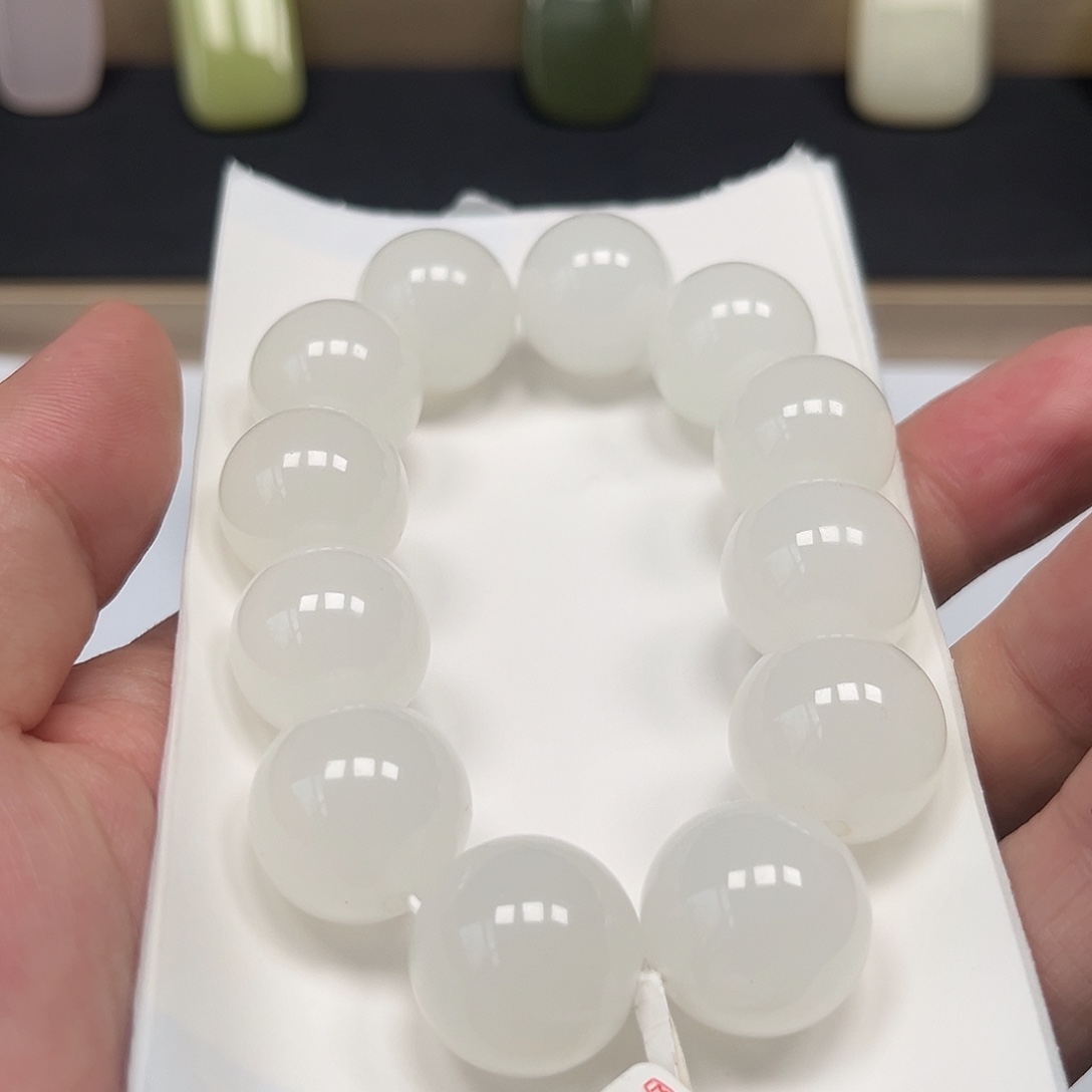 和田玉未镶嵌手链