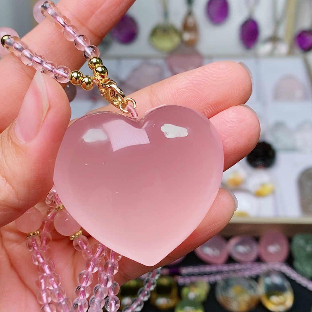 水晶吊坠(赠链)未镶嵌