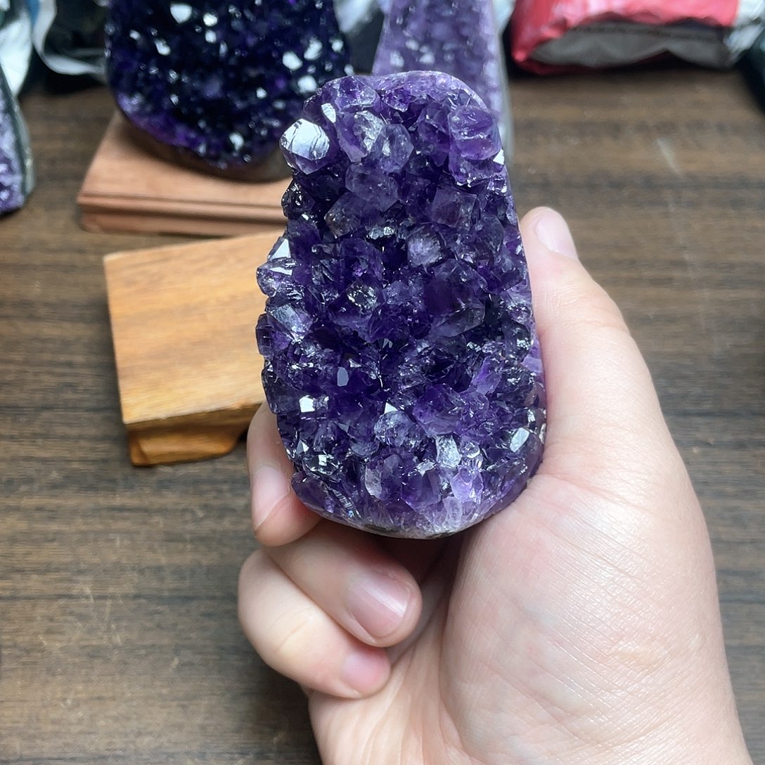 紫晶大型摆件（非配饰）未镶嵌